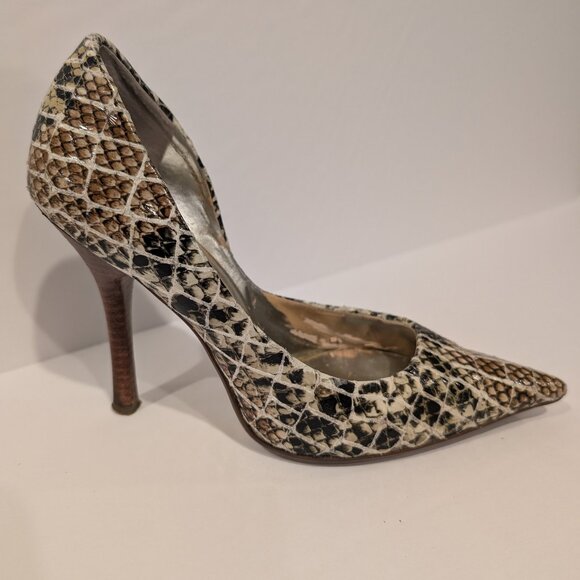 Guess Snakeskin Pumps - Picture 1 of 10